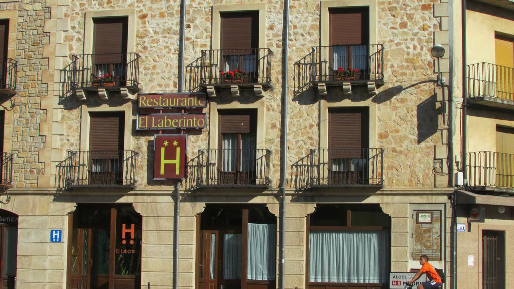 Hotel Laberinto Siguenza Exterior photo